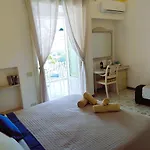 Venus Positano