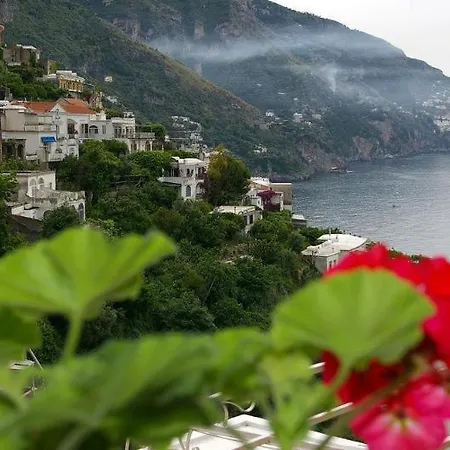 Venus 3* Positano