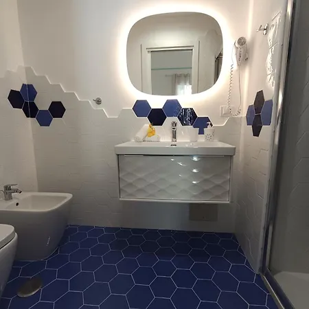 Venus Positano