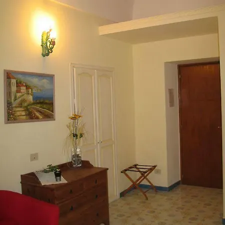 Venus 3* Positano