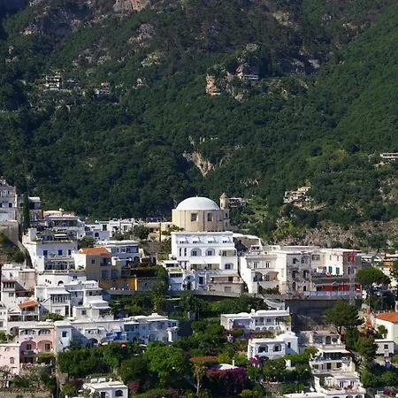 Venus Positano