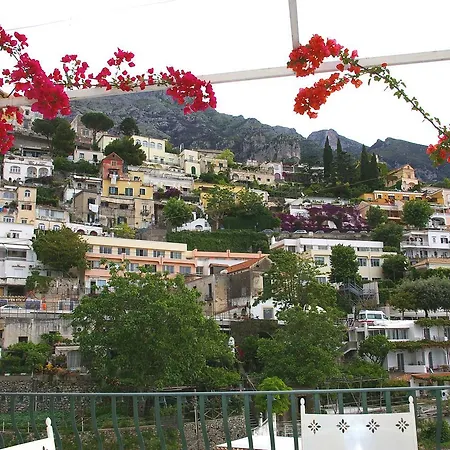 Venus 3* Positano