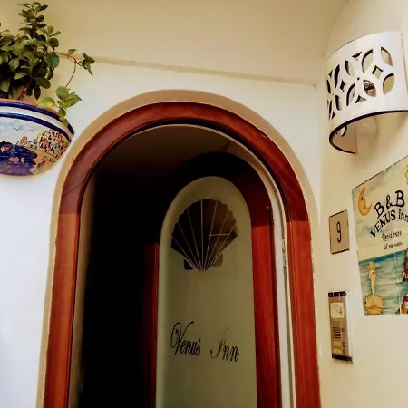 Venus Positano