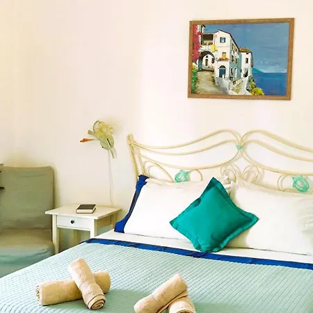 Venus 3* Positano