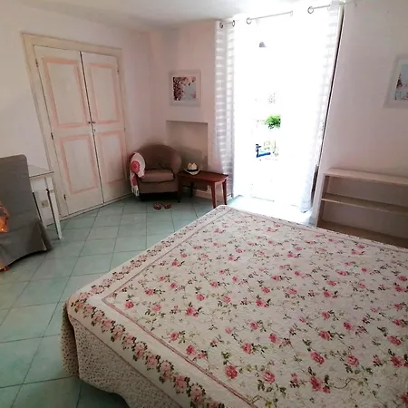 Venus Bed & Breakfast 3*