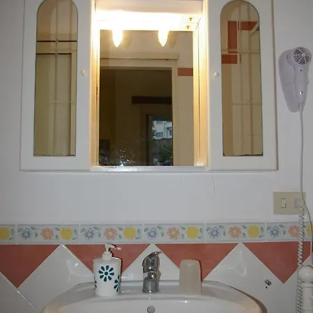 Venus 3* Positano
