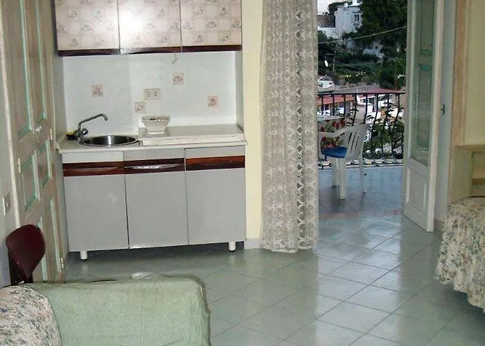 住宿加早餐酒店 Venus 4*